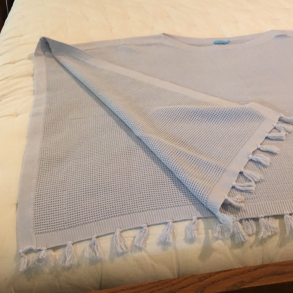 J McLaughlin poncho one size light blue/periwinkle - Picture 3 of 3